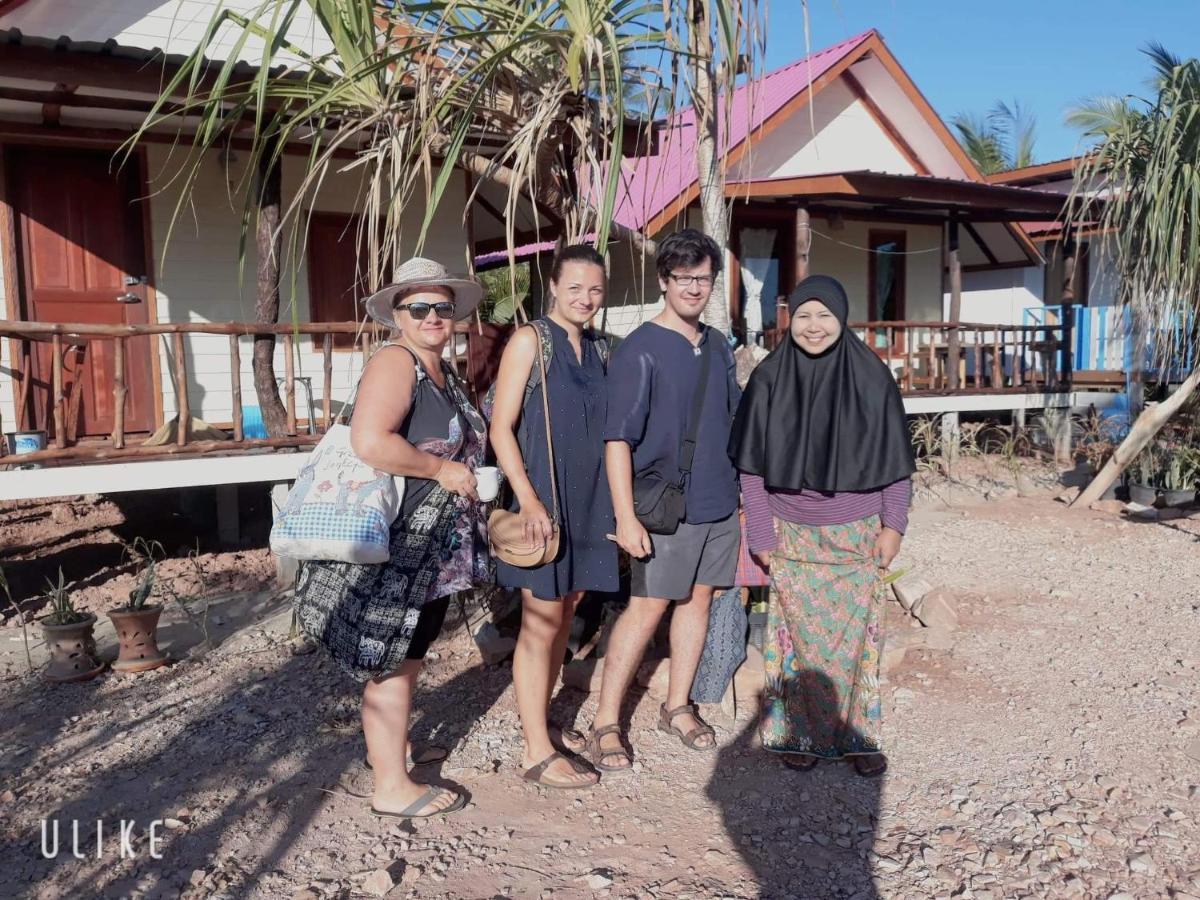 Blue Sky Bungalow Koh Jum Esterno foto