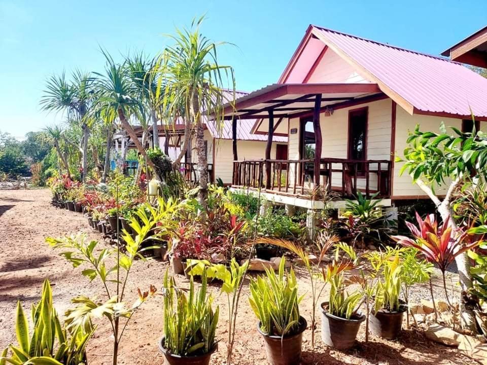 Blue Sky Bungalow Koh Jum Esterno foto